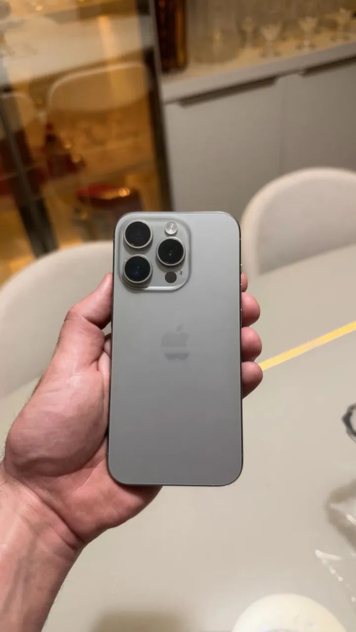 iPhone 15 Pro 256gb - Foto 2