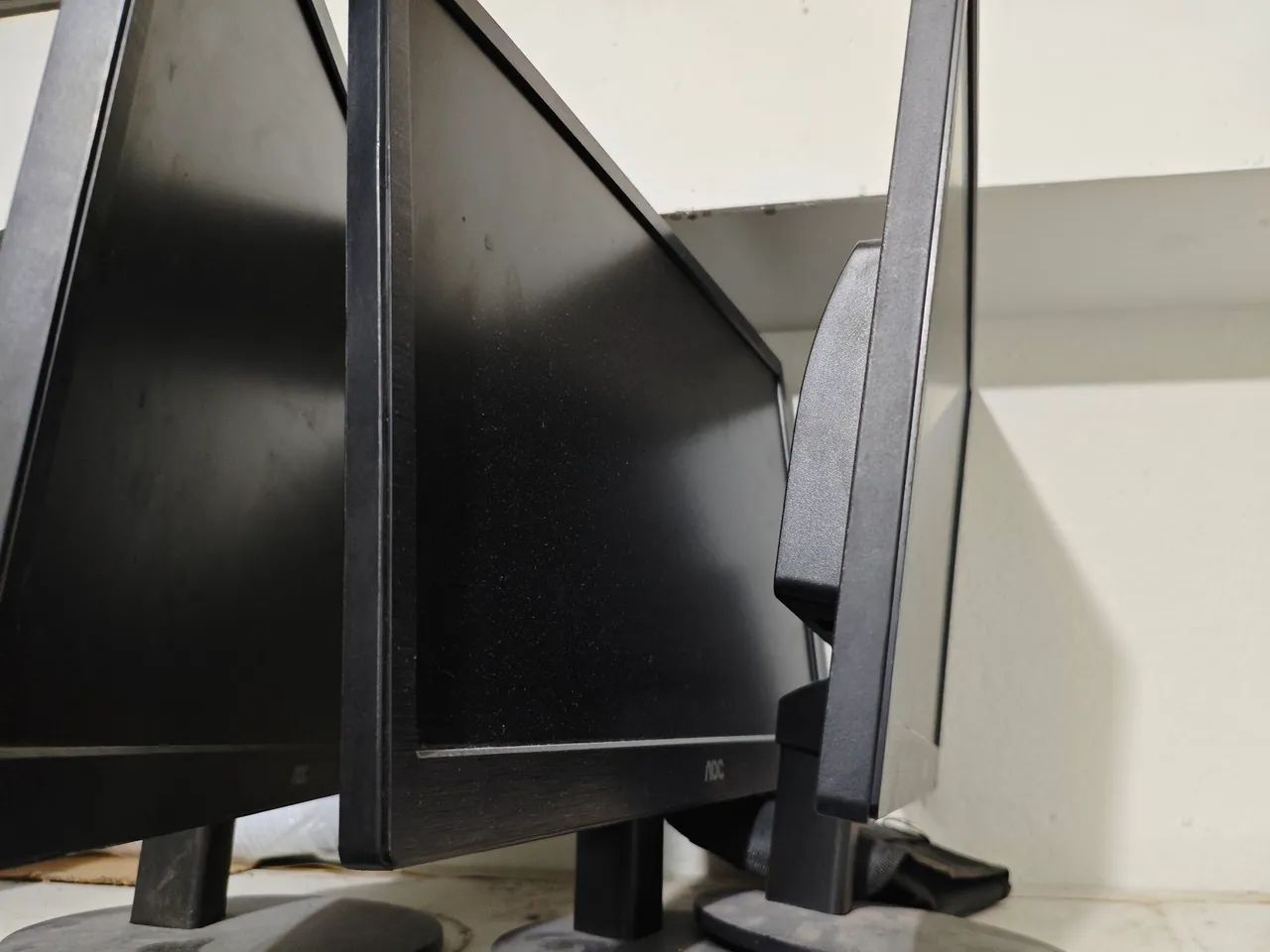 MONITORES (COM DEFEITO)