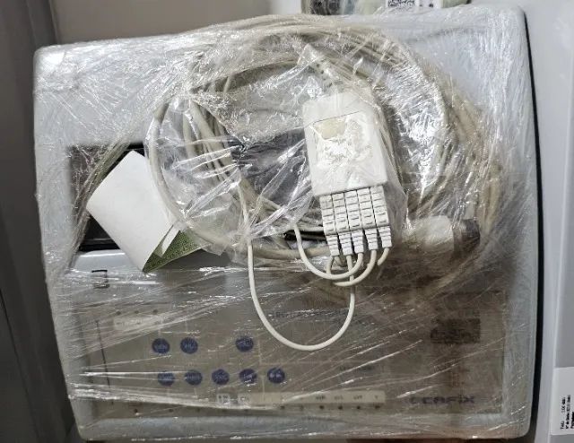Eletrocardiógrafo  ECG-6 Marca ECAFIX