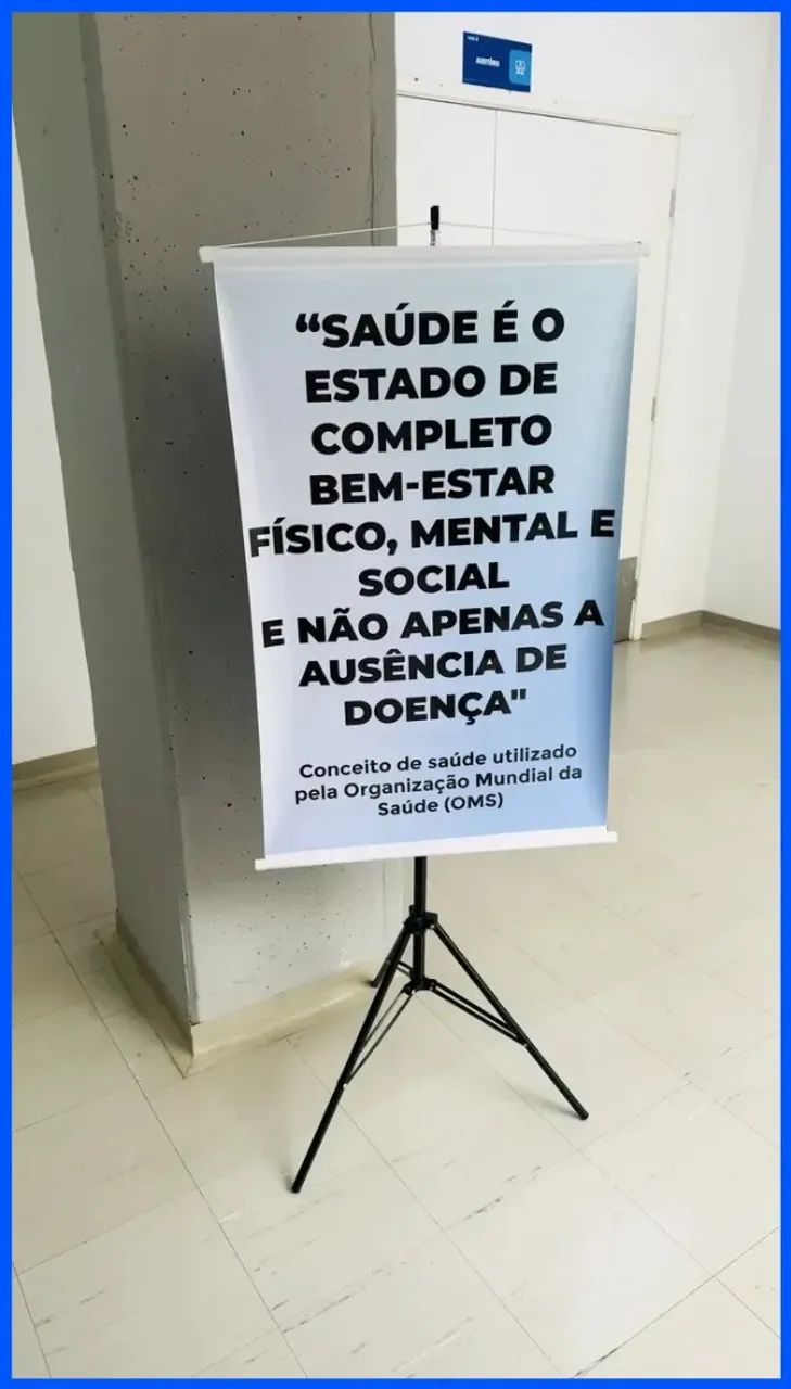 Suporte para Banner Tripé 2m com Garras Ajustáveis Novo