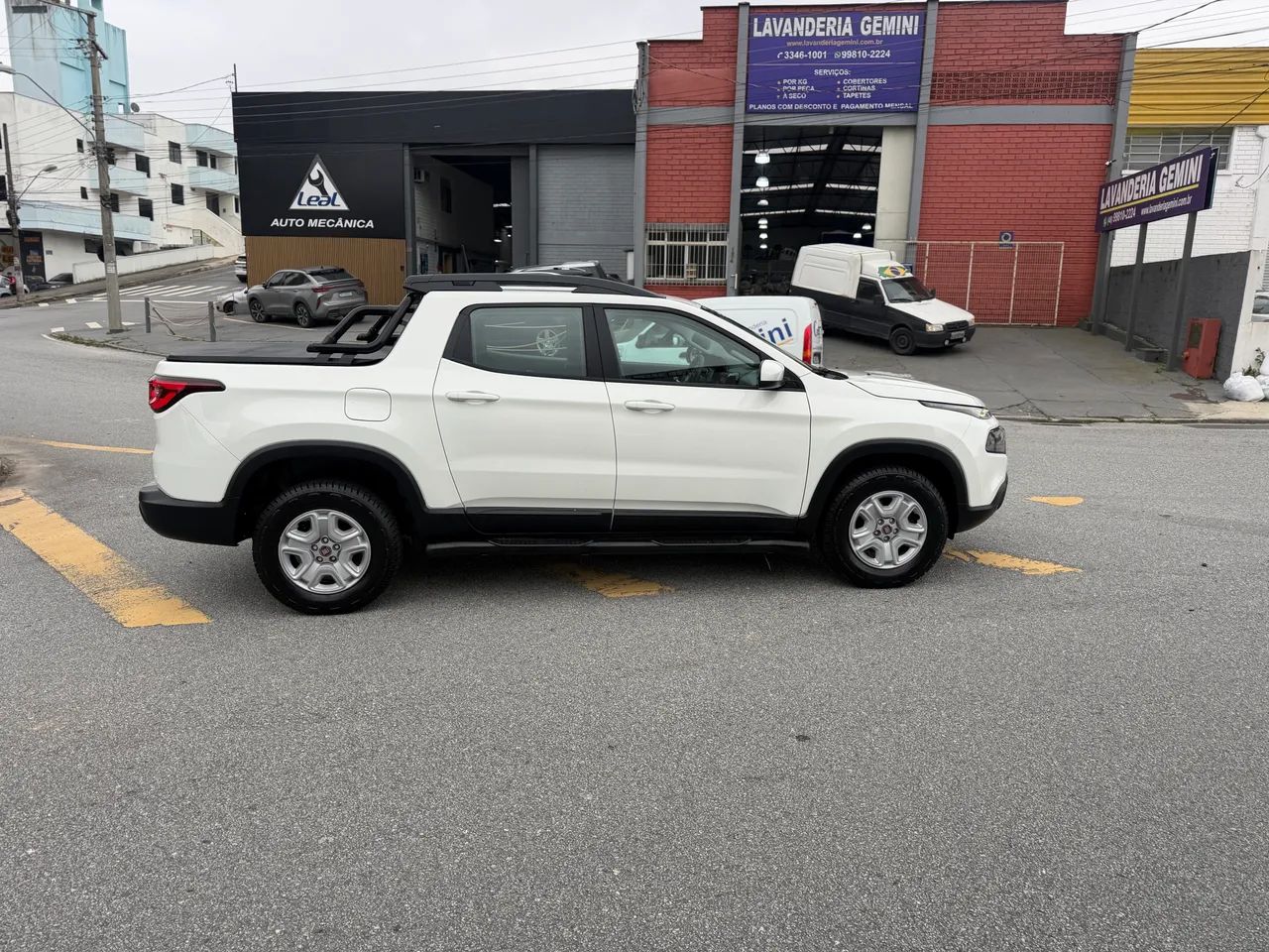 Fiat Toro Endurance 1.8 16V Flex Mec. 2021 - Foto 4