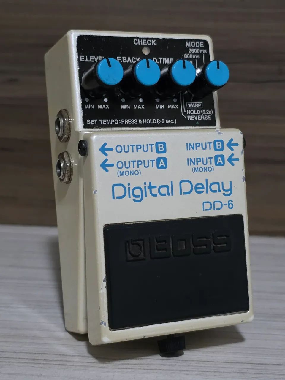 Pedal Boss Digital Delay DD-6
