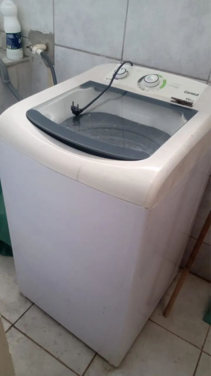 Máquina de lavar usada 