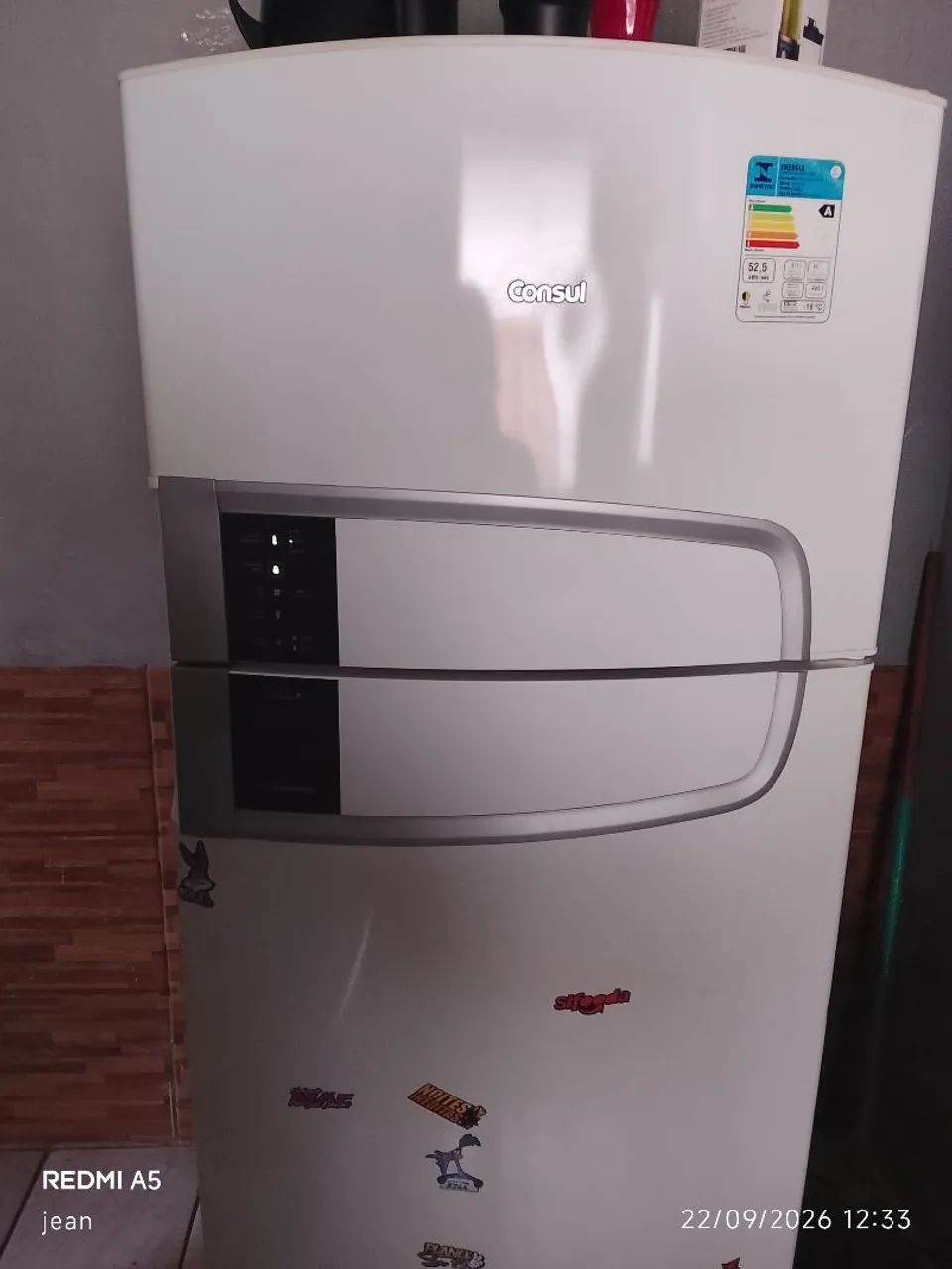 Vendo geladeira 
