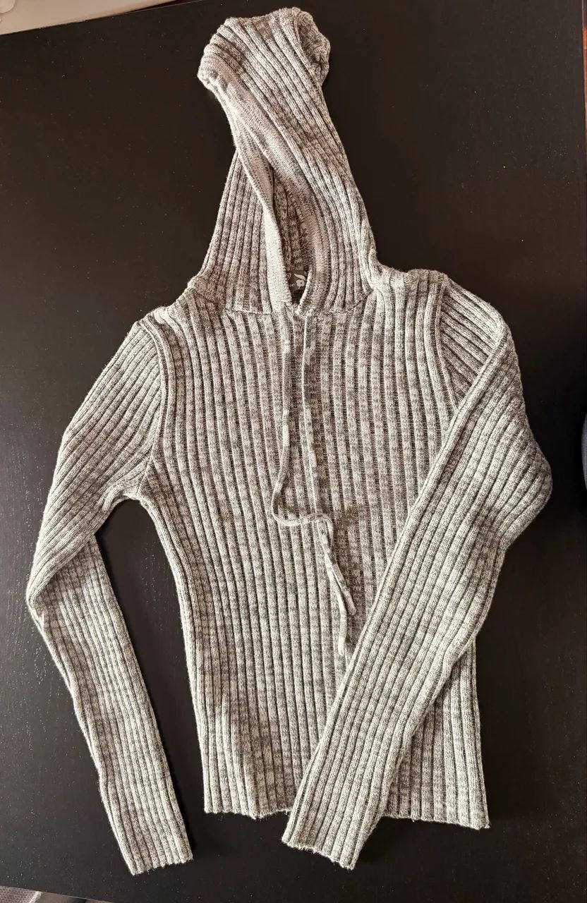 Blusa de linha Costume com capuz  - Foto 2