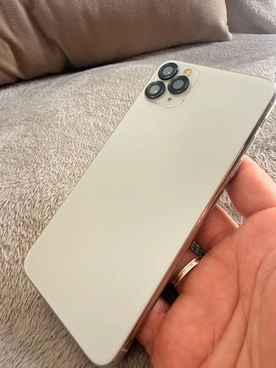 IPHONE 11 PRO MAX  - Foto 3