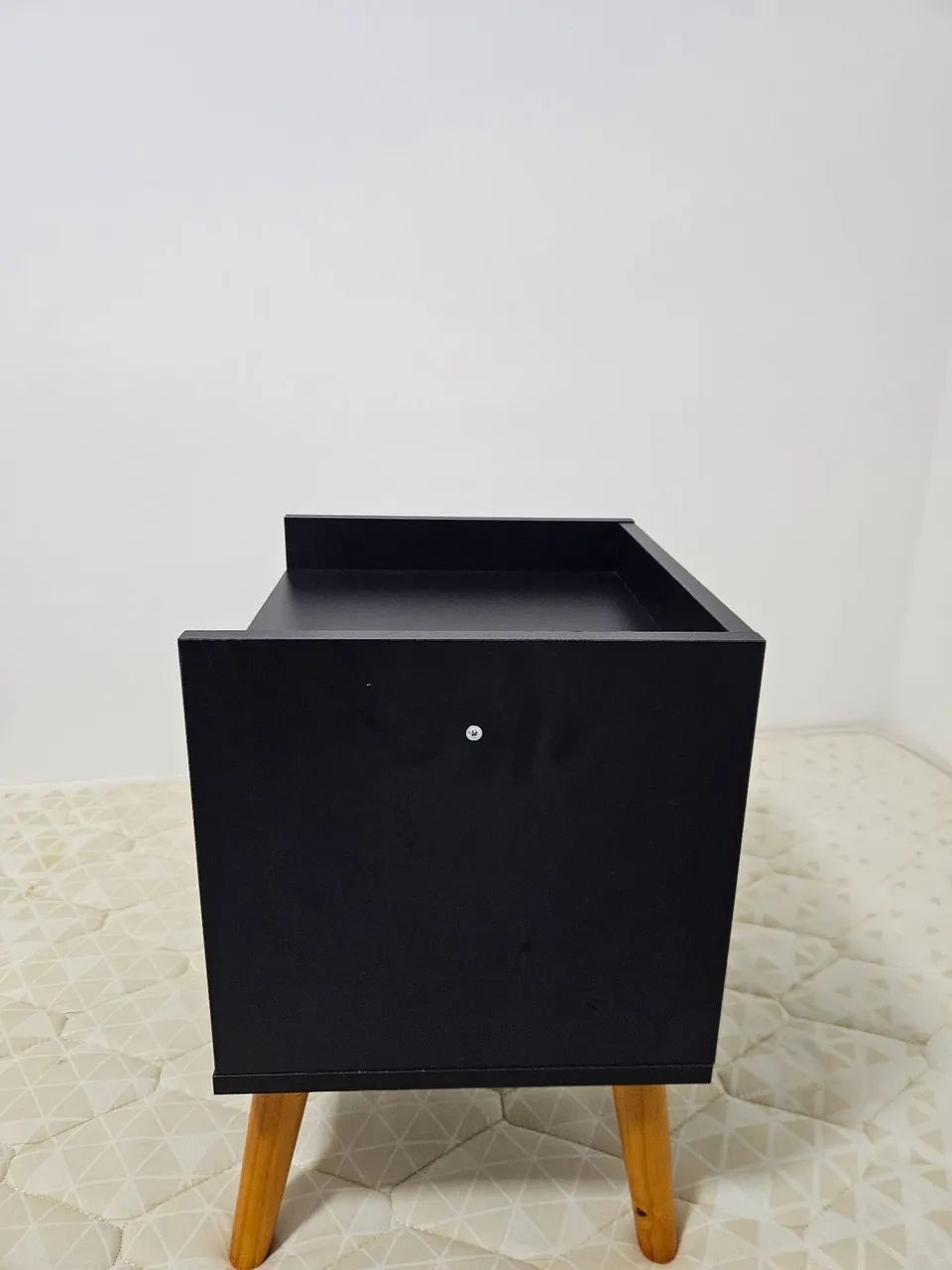 Mesinha para escritório65192847015810122