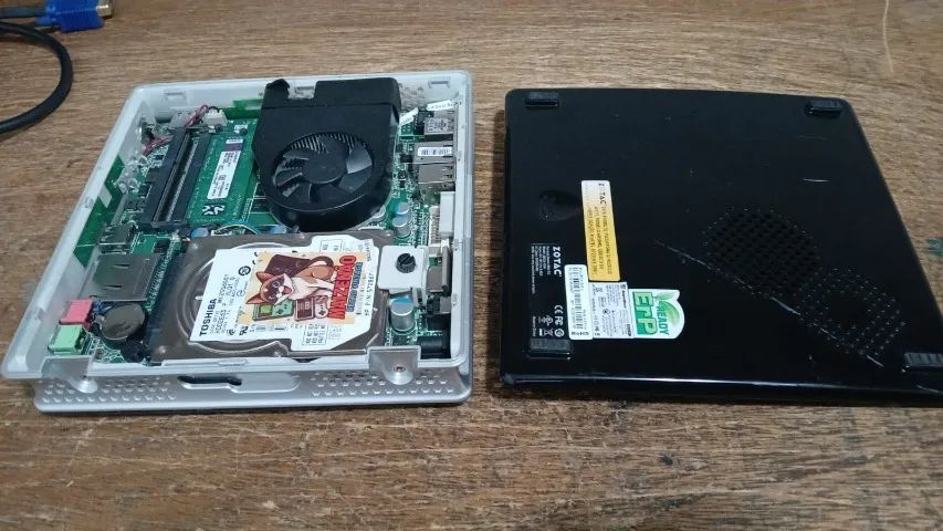 Mini PC Zotac com linux Batocera - Foto 4