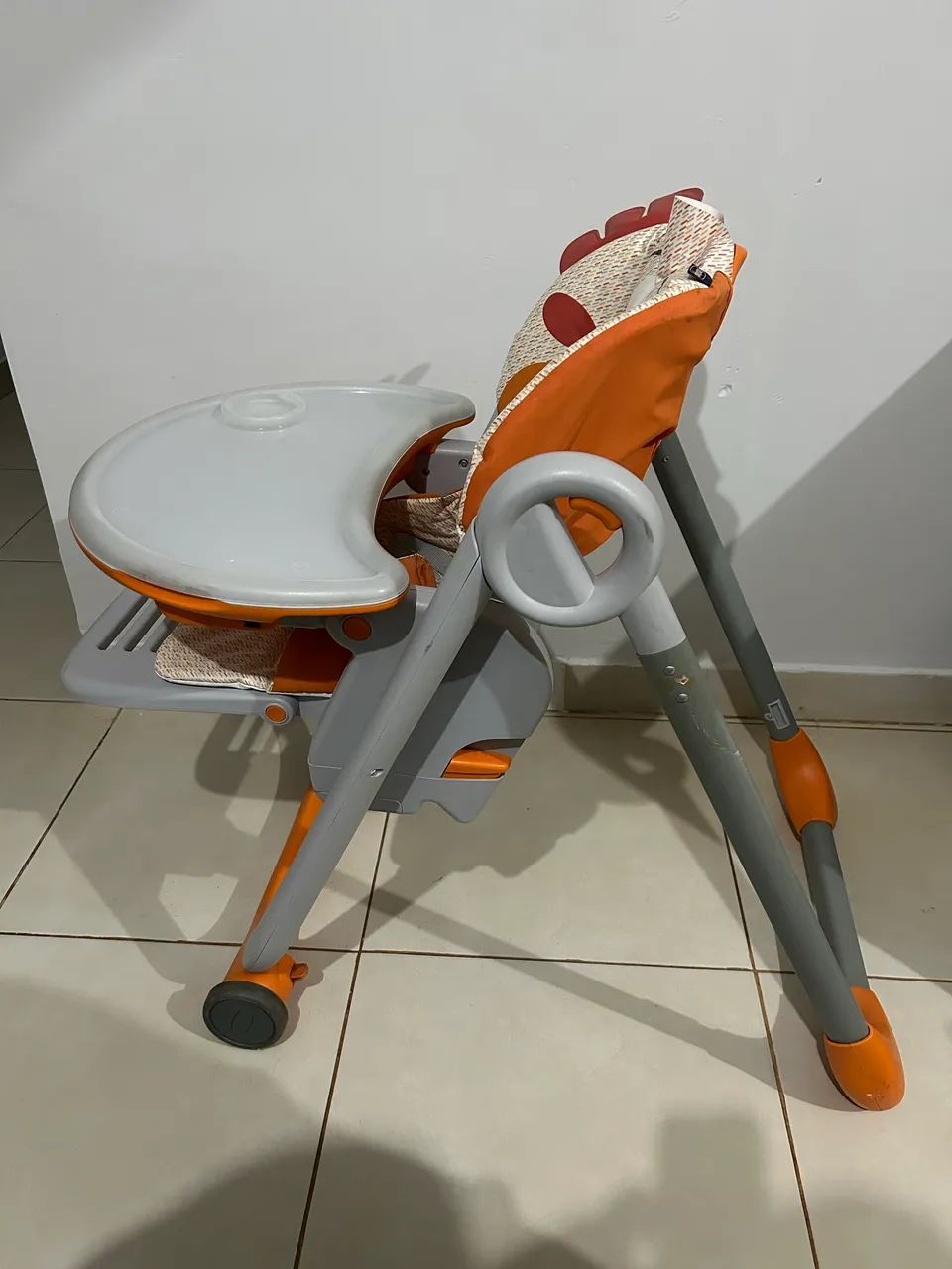 Cadeira de alimentação Chicco Polly2start - Foto 5