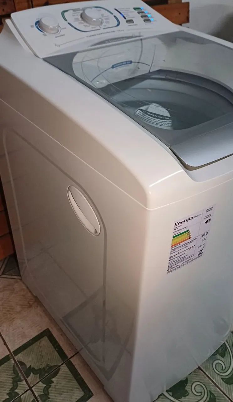 MAQUINA DE LAVAR ROUPAS elétrolux 15 kg totalmente perfeita  - Foto 5