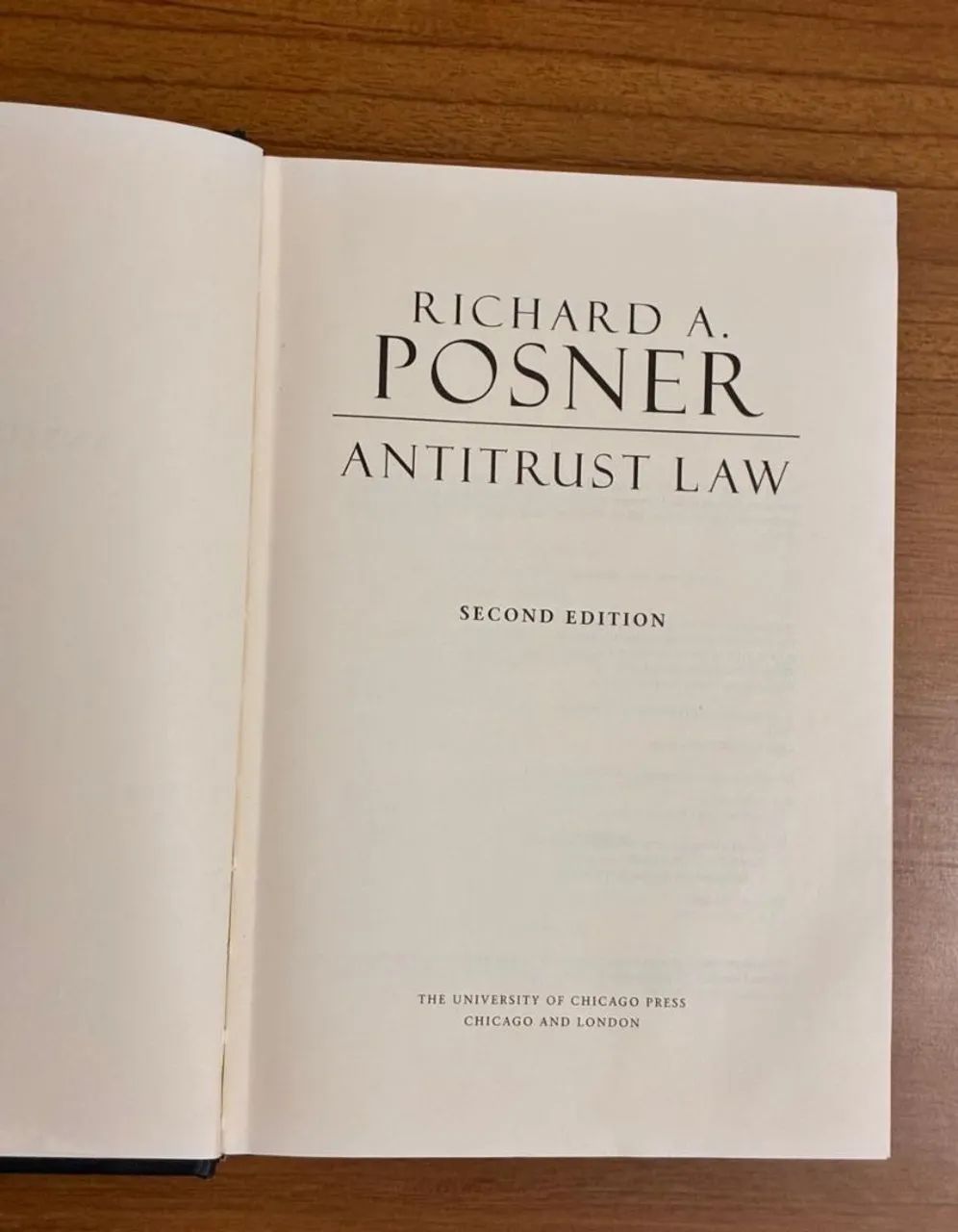 Antitrust Law. Richard A. Posner. 2ª edição.