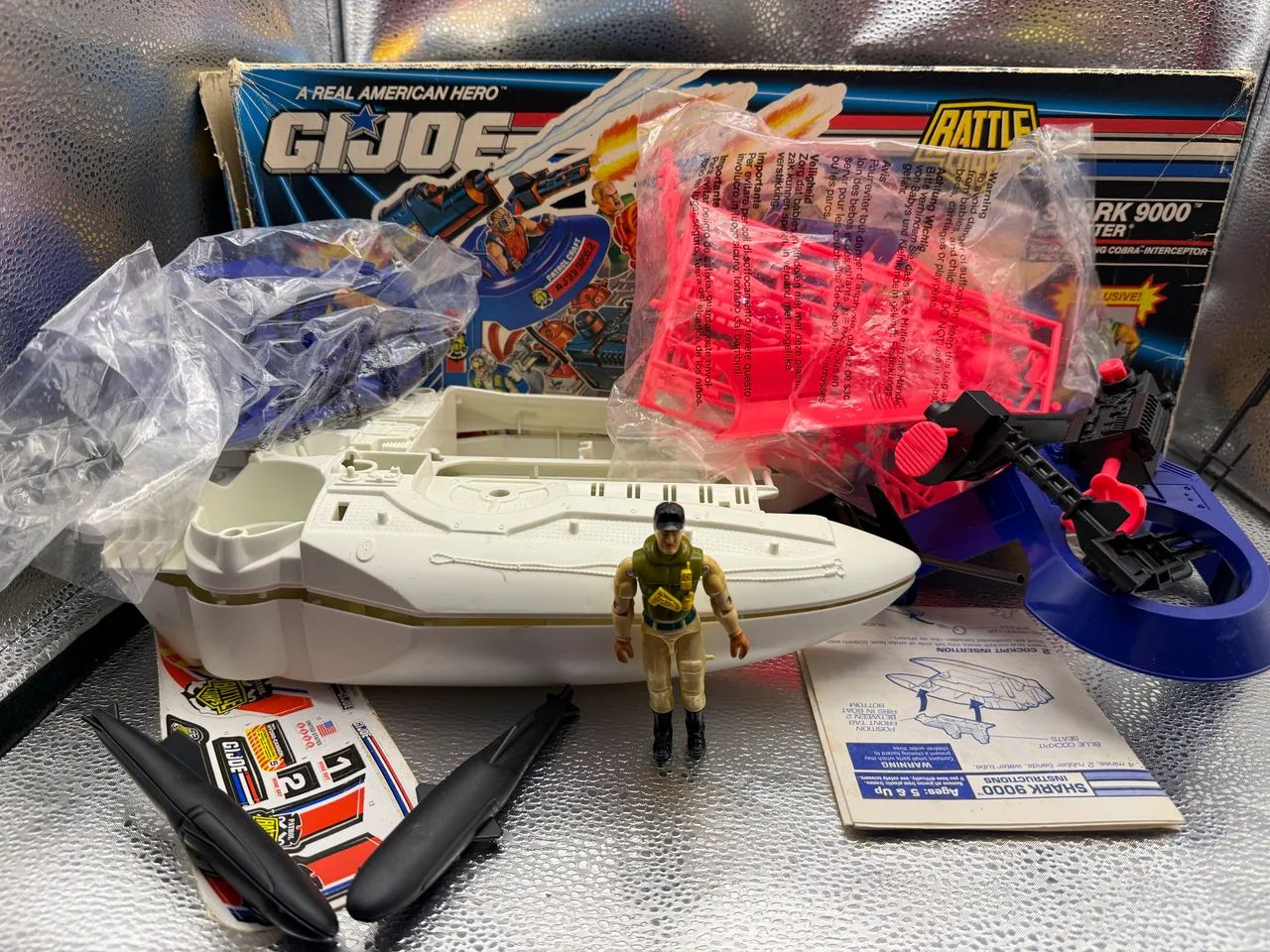 Gi Joe Battle Corps SHARK 9000 com piloto Cutter - 1993