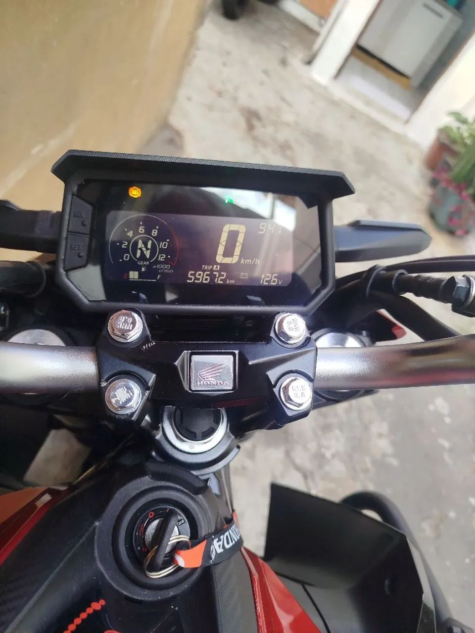 Cb 300g