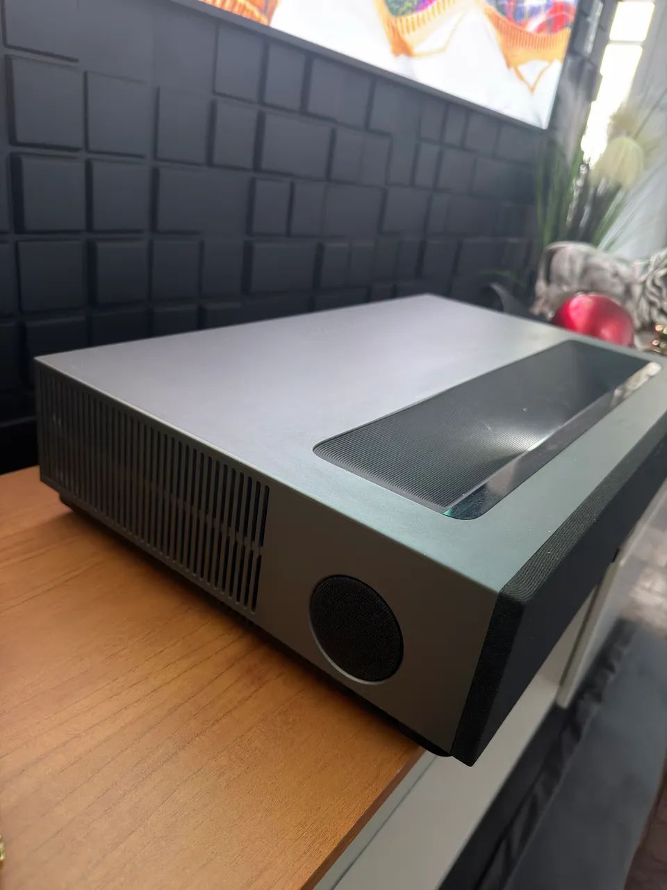 Projetor Formovie Theather + Tela ALr para preço para sair rápido . - Foto 4