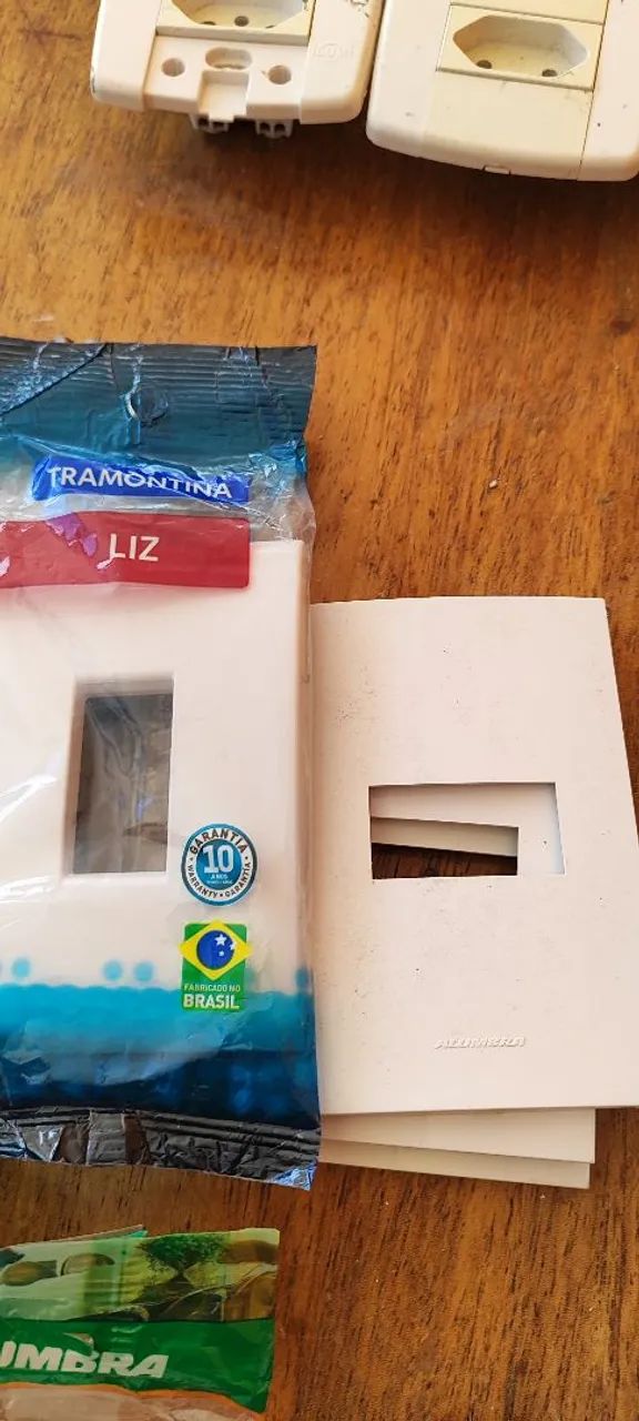 Tomadas e interruptores vários tipos  - Foto 5
