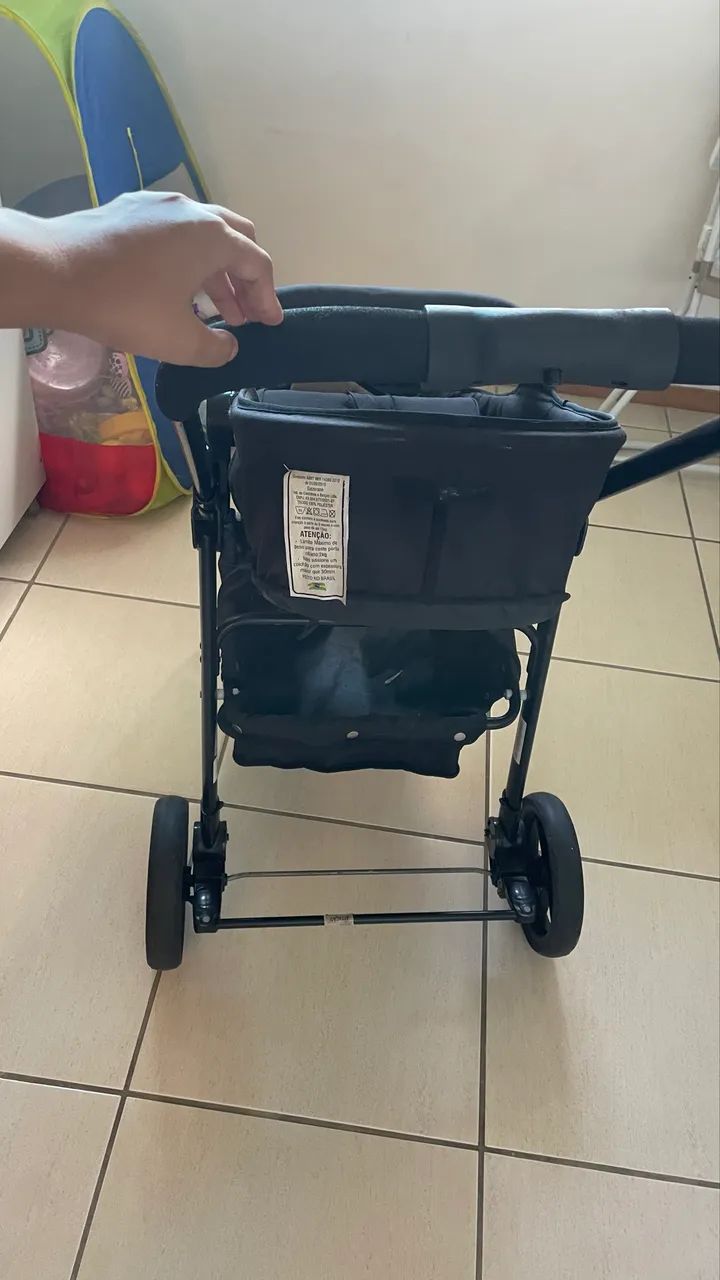 Carrinho de bebê galzerano