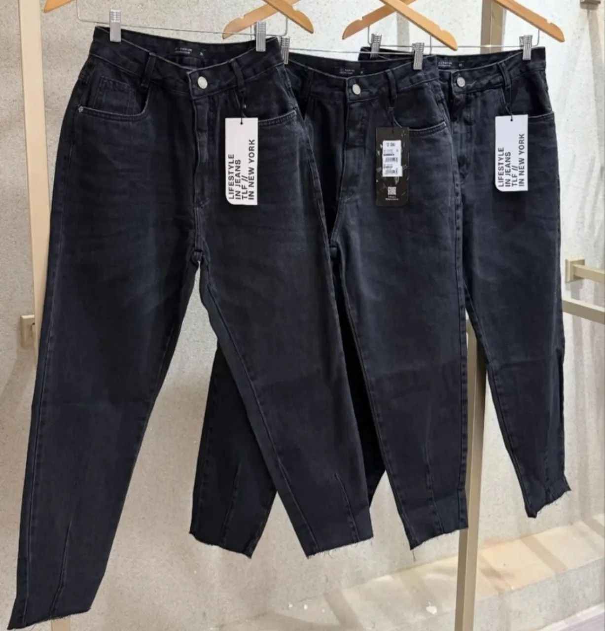 Calça mom TLF preta