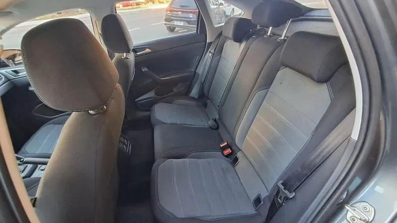 Volkswagen Nivus Comfortline 1.0 200 TSI Flex Aut., foto 5 de 10