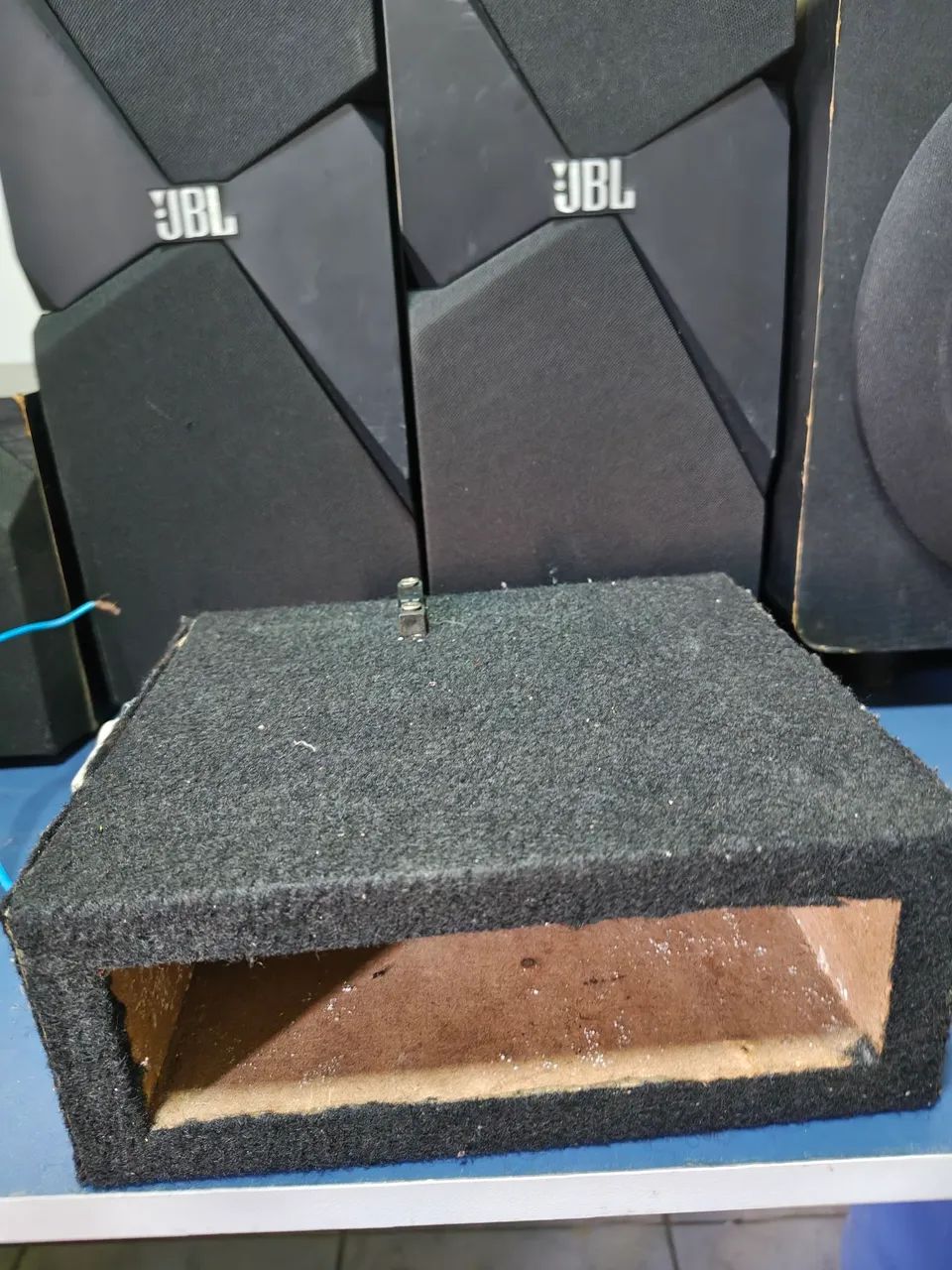 Caixas de som JBL, e um subwoofer amplificado. - Foto 3