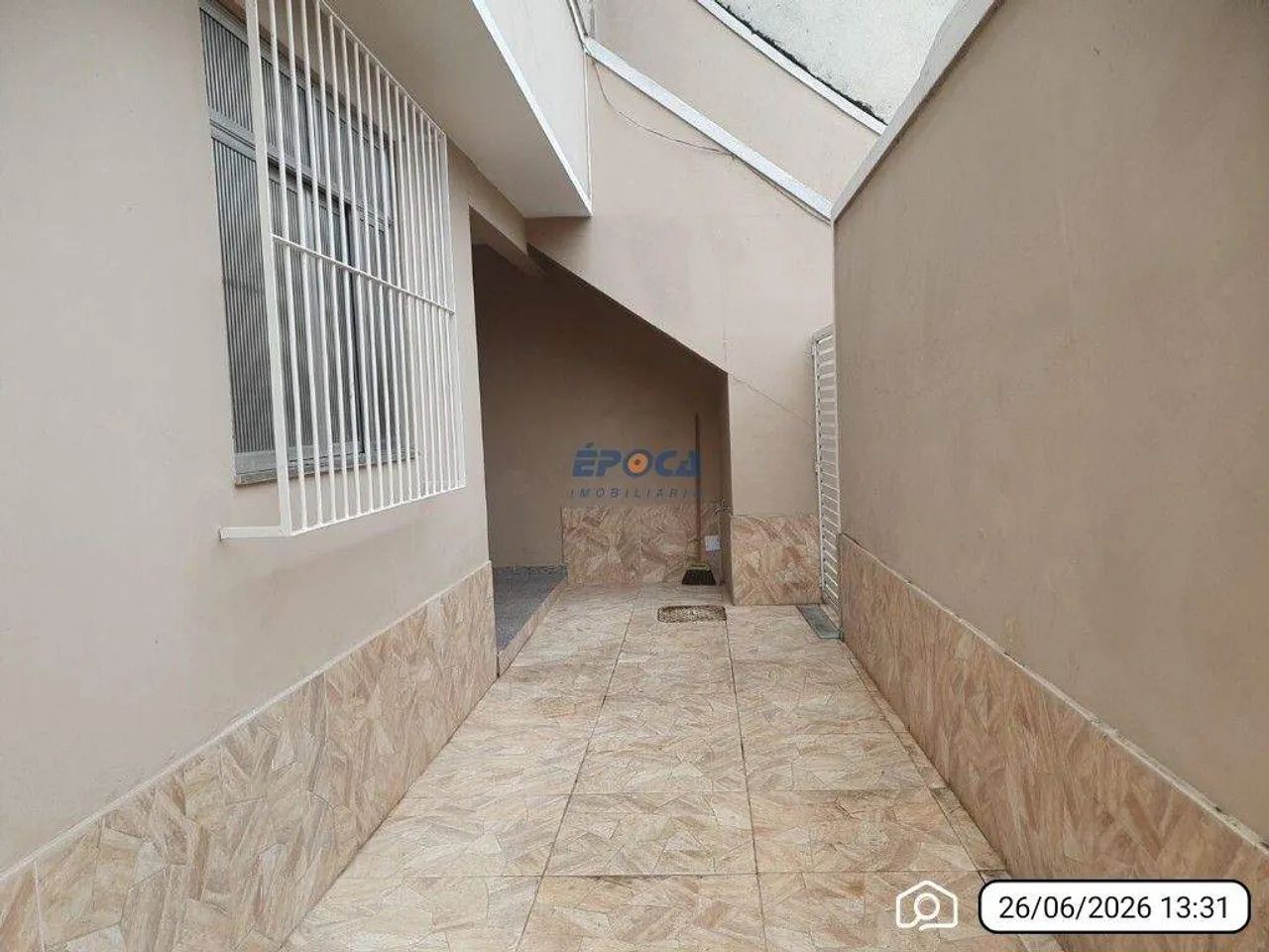 APARTAMENTO EM BENTO RIBEIRO, 2 QUARTOS E VARANDA!! - Foto 3