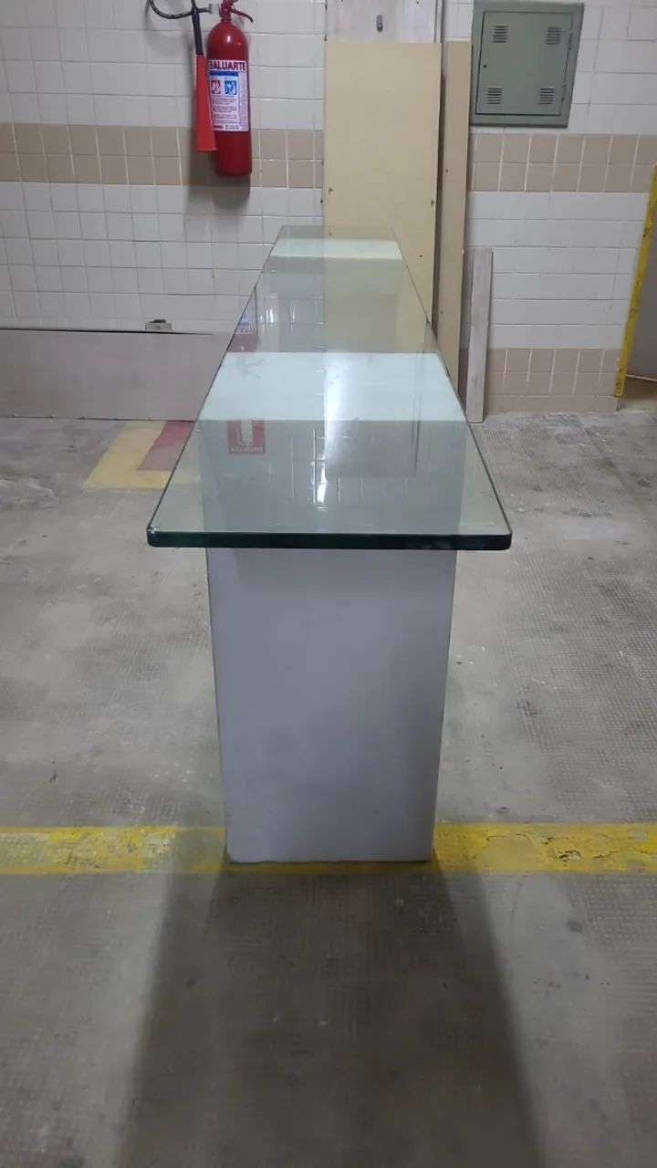 Mesa de vidro com mármore  - Foto 2
