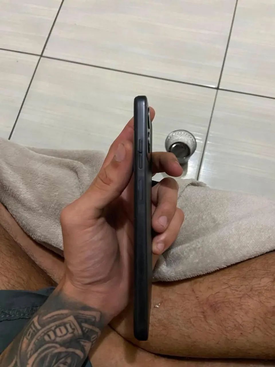 iPhone 11 e moto g35 - Foto 5