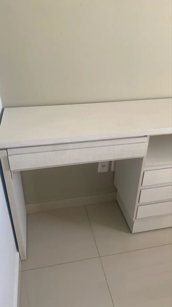 Escrivaninha em MDF - Foto 3