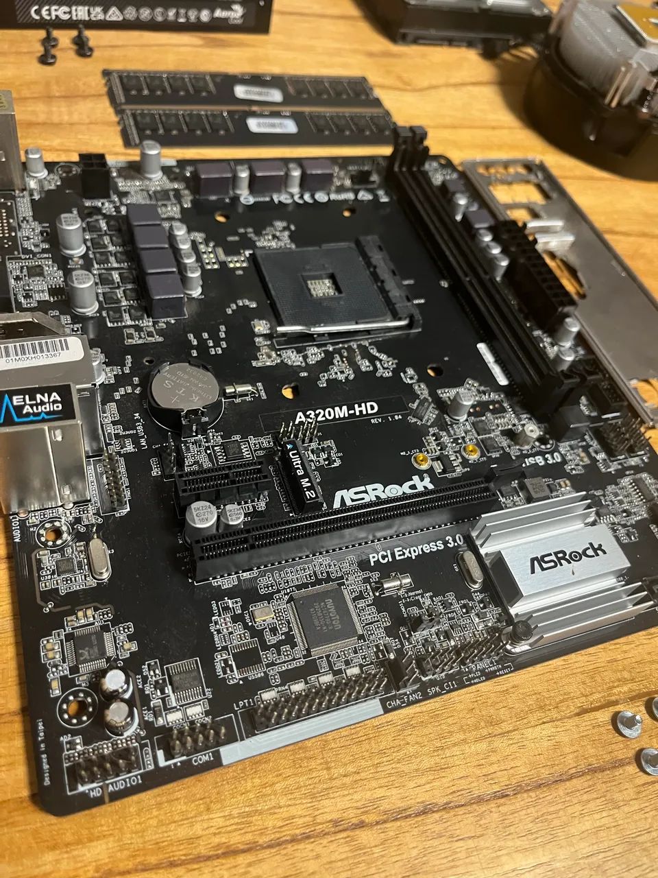 Placa-mãe ASRock A320M-HD - Foto 3