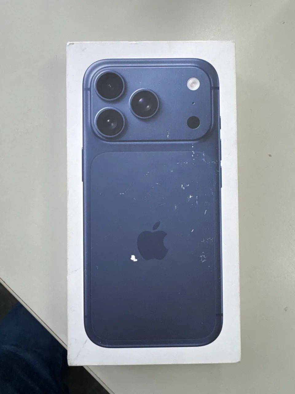 Caixa Vazia iPhone 17 Pro