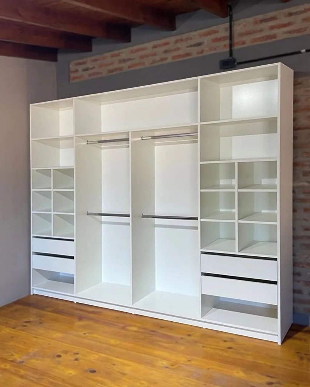 Closet planejado sob encomenda 