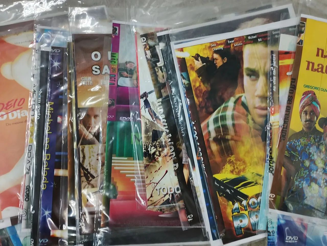 DVDs e CDs lote  - Foto 4