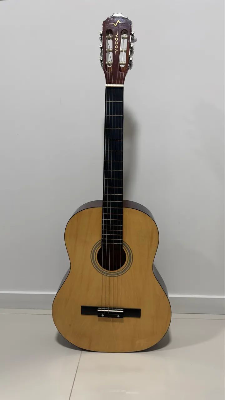Violão VOGGA