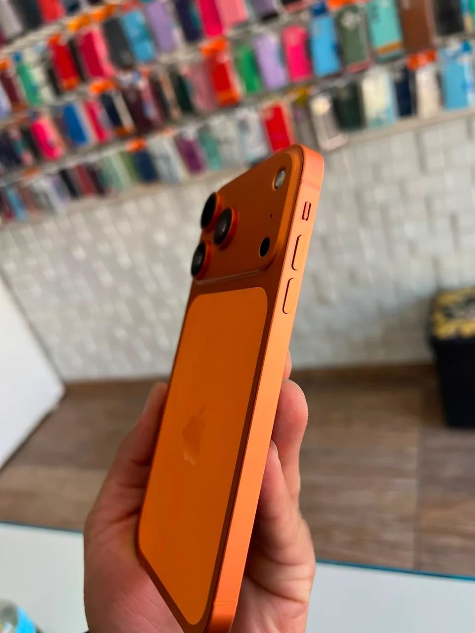 iPhone 11 transformado no 17 Pro  - Foto 3