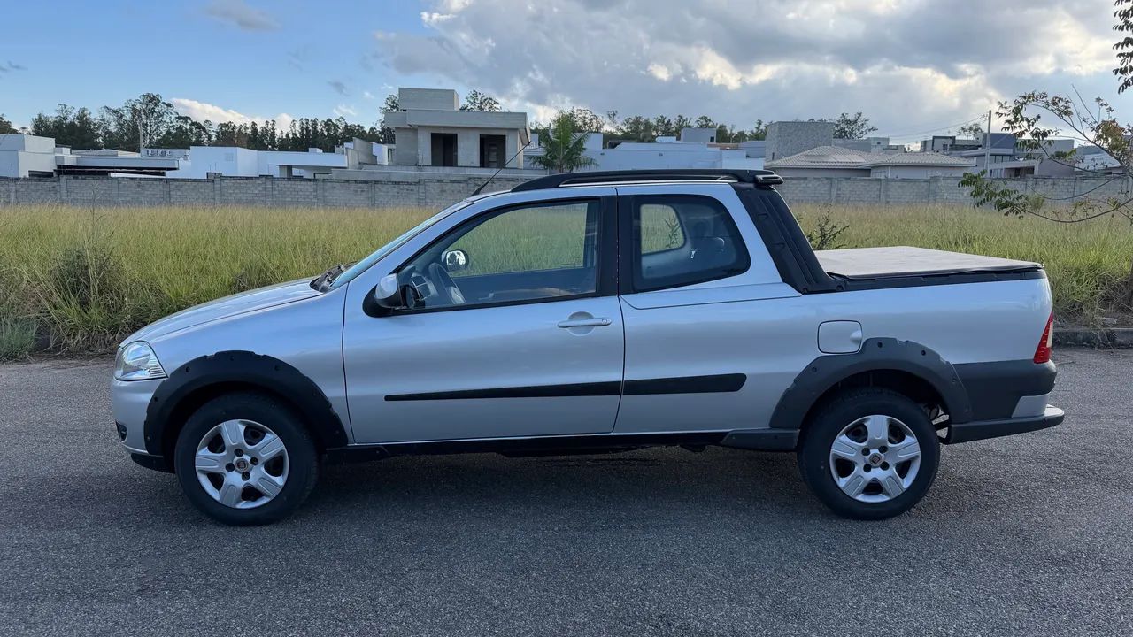 Fiat Strada Working Celeb.1.4 Fire Flex 8V CD 2011 - Foto 4