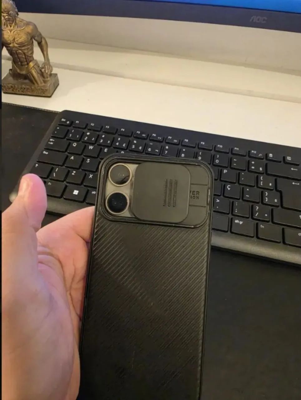Apple iPhone 16 Pro Max (256 Gb) - Titânio Natural - Foto 4
