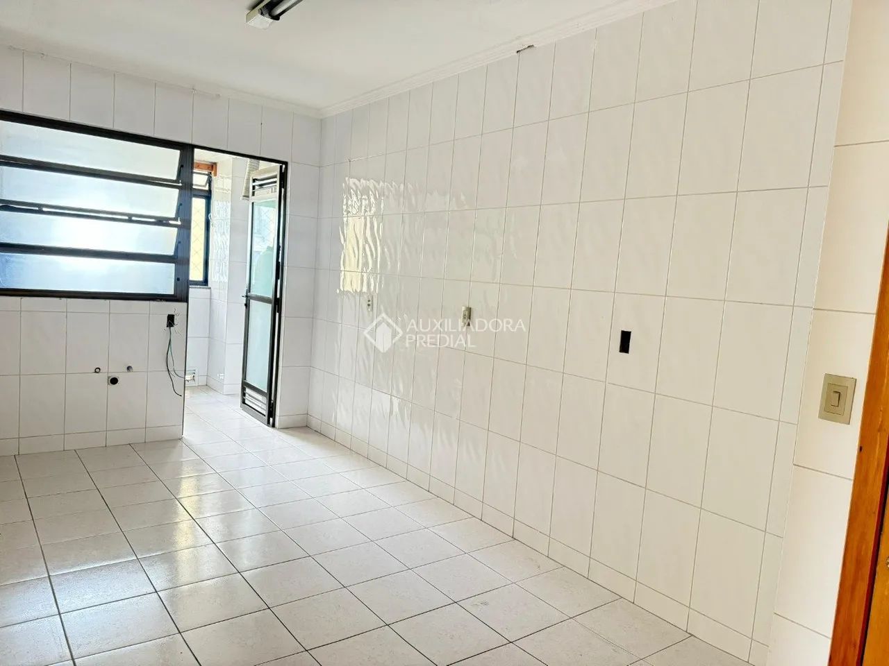 Apartamento 3 QUARTOS + 2 VAGAS + HOBBY BOX à Venda em Canto, Florianópolis - SC - Foto 3