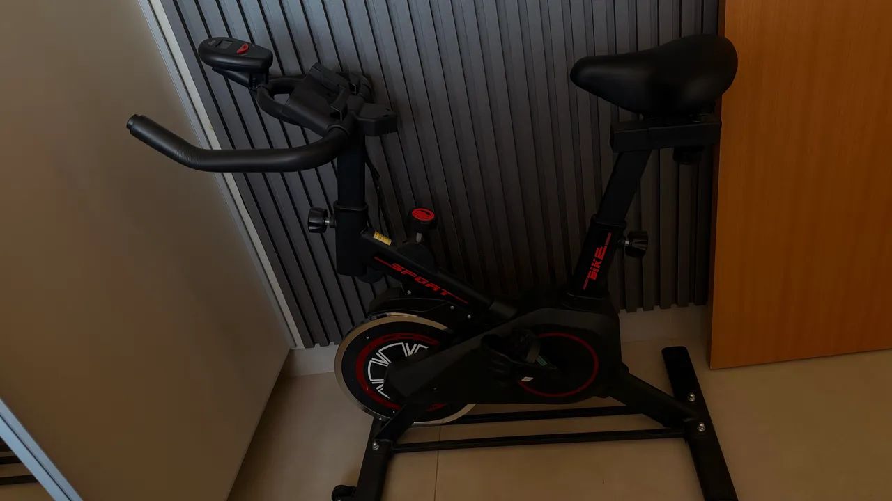 BICICLETA ERGOMÉTRICA  - Foto 4