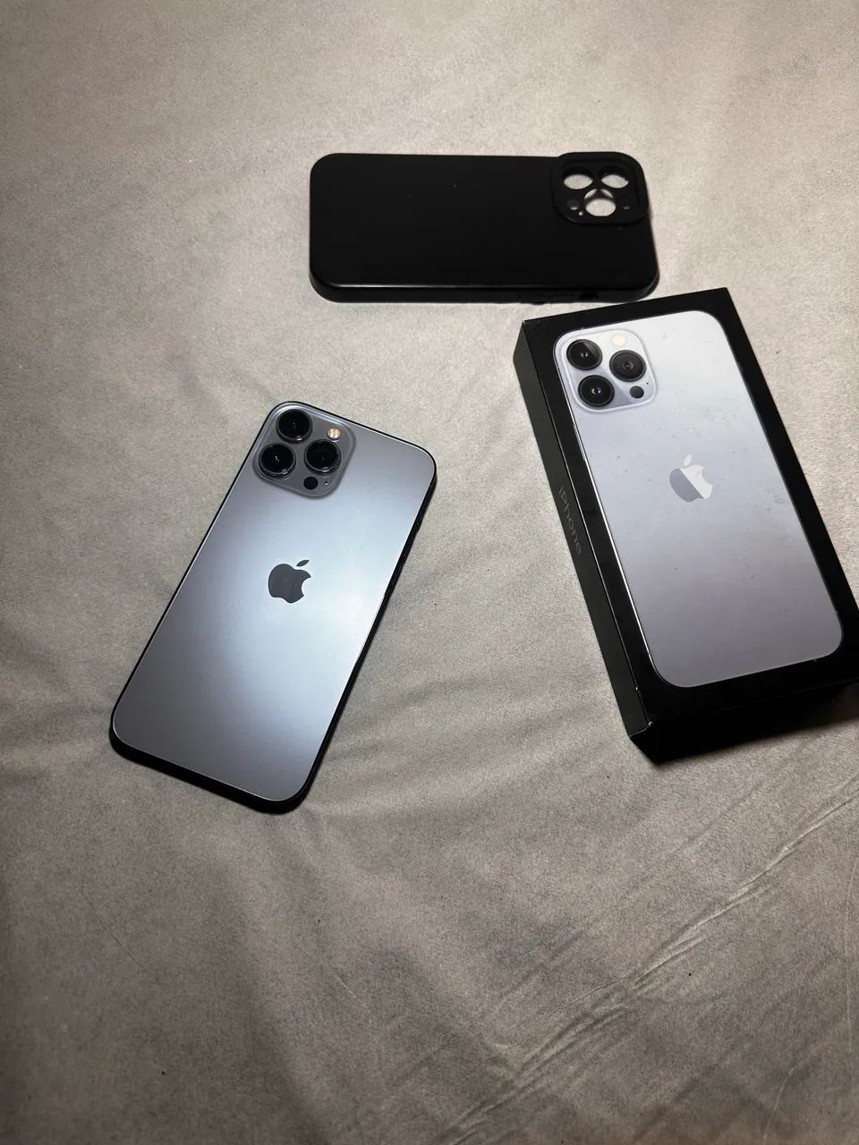 iPhone 13 Pro Max 256GB シルバー 箱付き iPhone 13 Pro Max - 256gb - Celulares e Smartphones - Vila