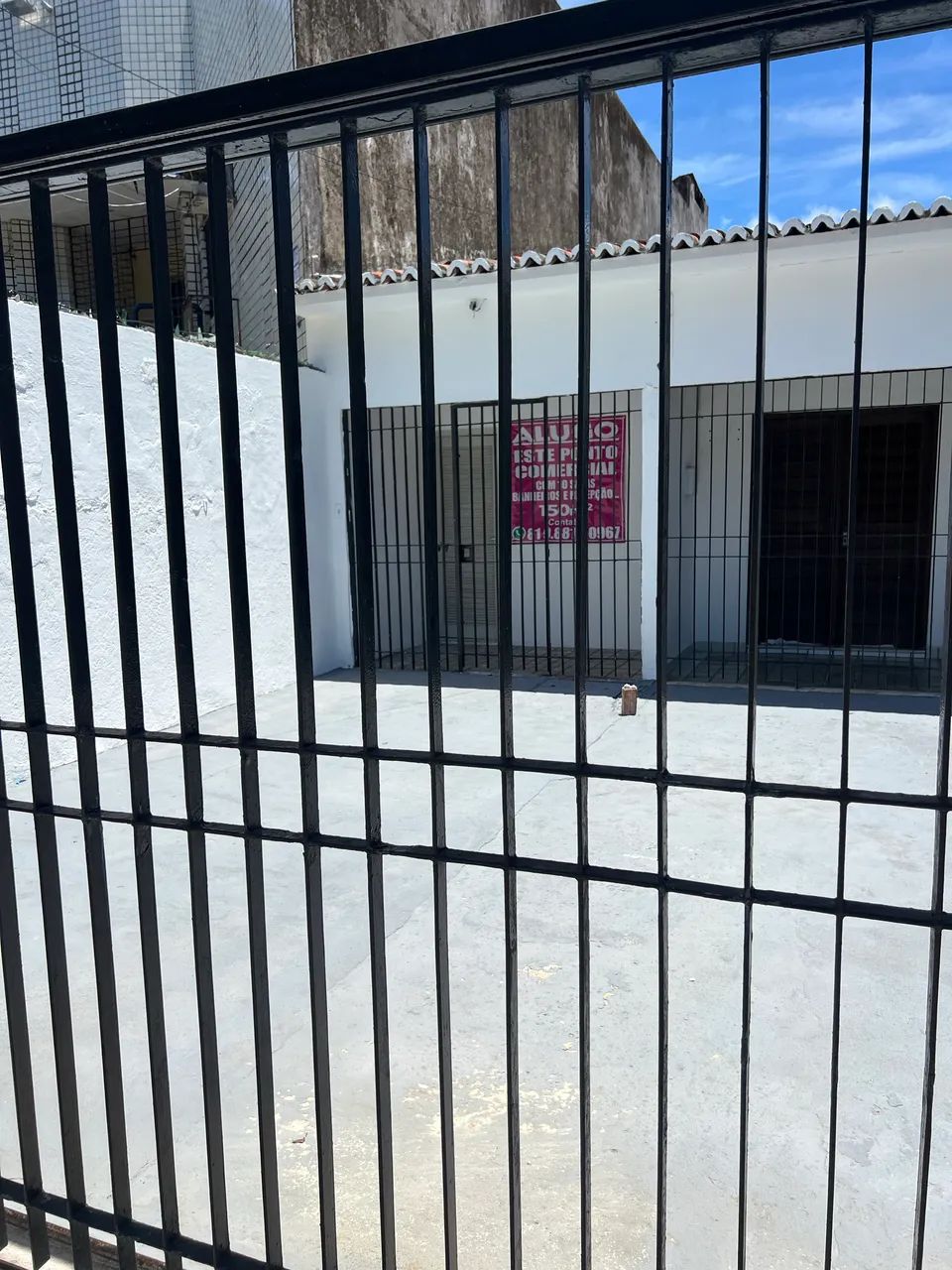 PONTO COMERCIAL NA AV. AGAMENON MAGALHÃES 