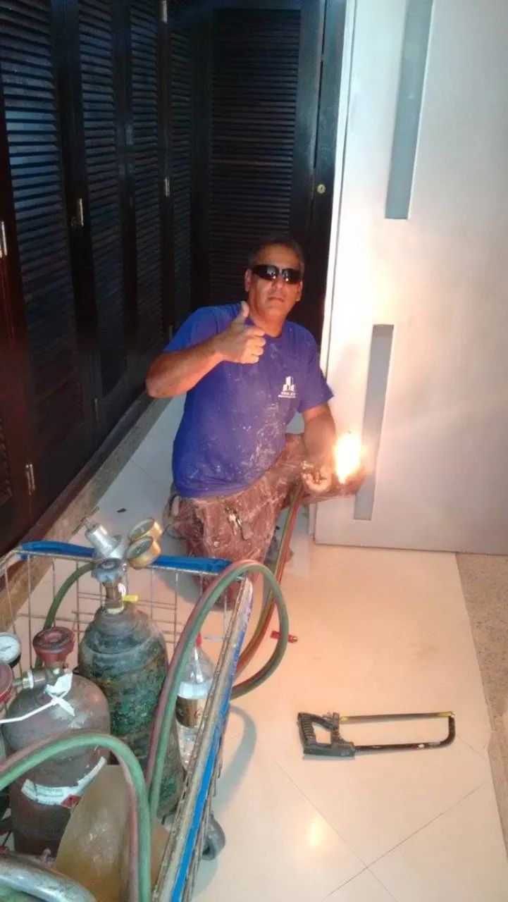 Sinteco Pinturas Reformas  - Foto 3