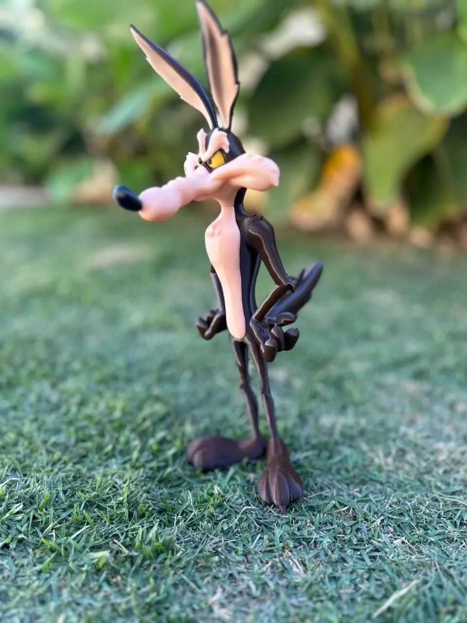 Coiote feito em 3d  tamanho 36cm - Foto 4