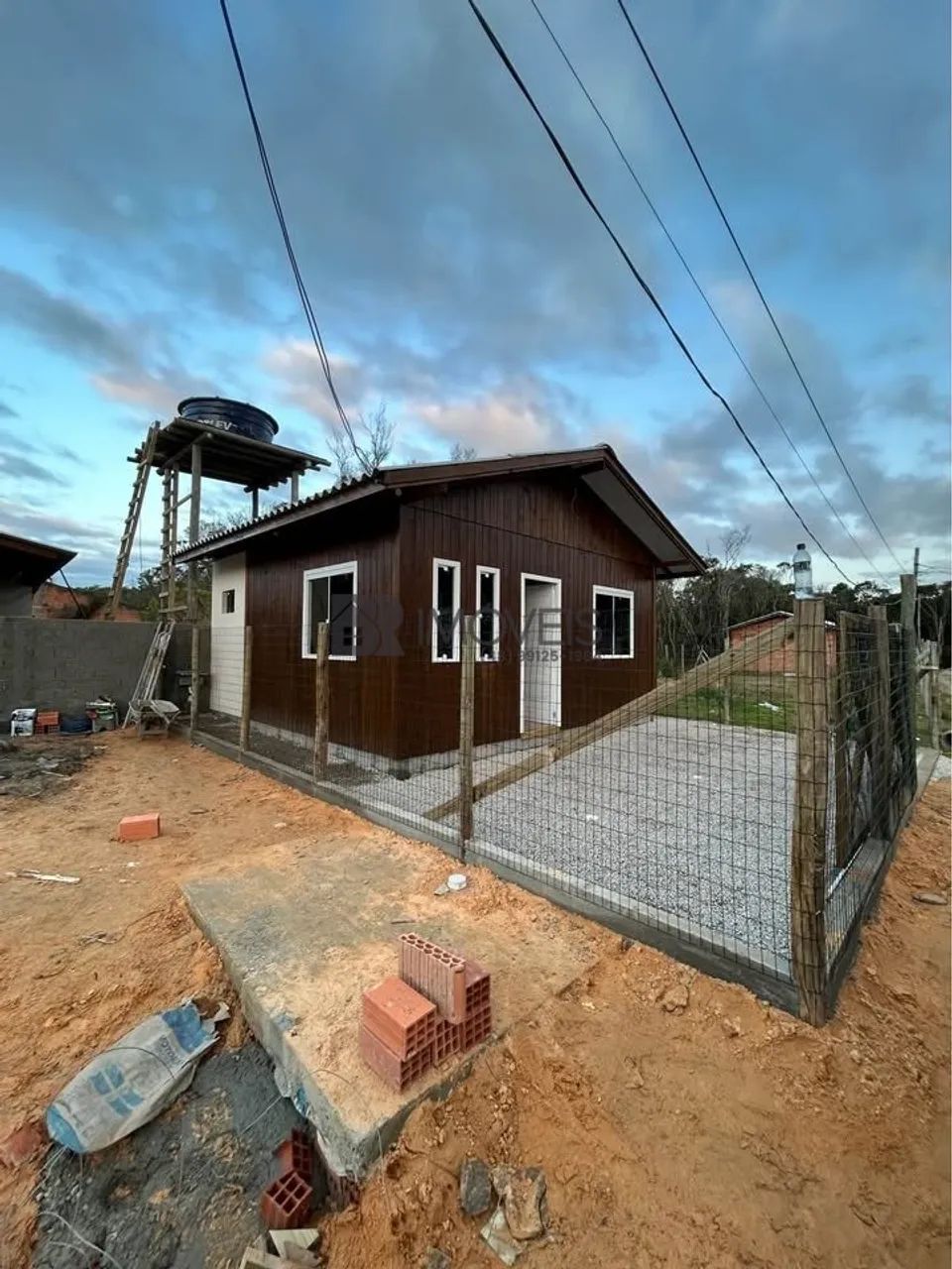 Casa Nova e Mobiliada à Venda 2 Dormitórios - Foto 3