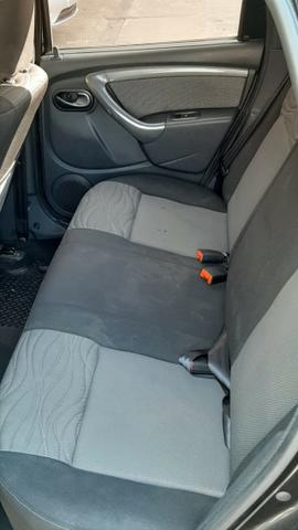 Carro Alto e Confortável, Duster Dakar 1.6 Flex 4x2 2014-2014, completo - Foto 6
