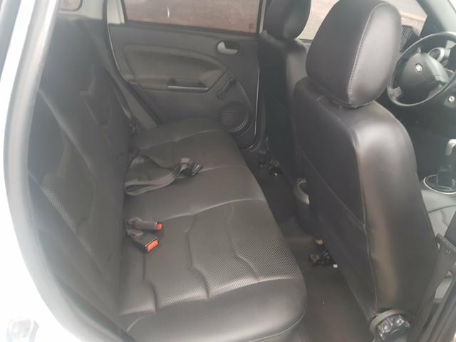 Ford Fiesta 1.6 completo com gnv - Foto 7