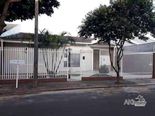 Casa à venda, bem localizada - nova esperança/pr