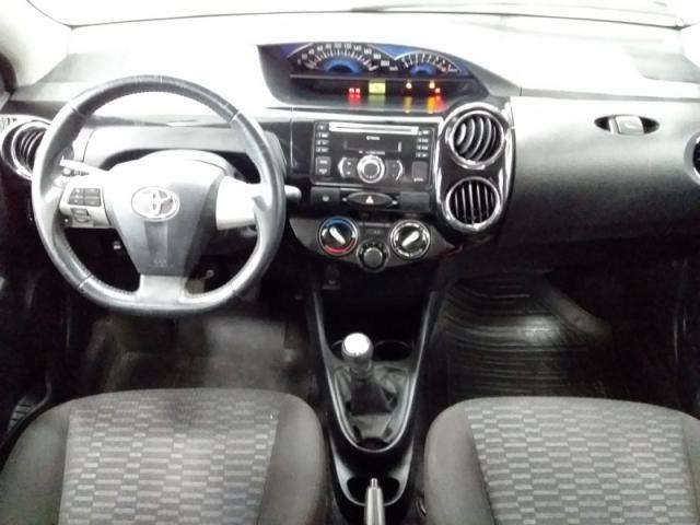 TOYOTA ETIOS 1.5 XLS SEDAN 16V FLEX 4P MANUAL. - Foto 5