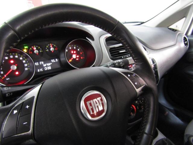FIAT PUNTO 2013/2014 1.6 ESSENCE 16V FLEX 4P MANUAL - Foto 4