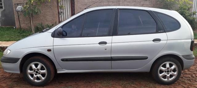 Vendo Scénic 1.6 16 Válvulas Ano 2000/2001 - Foto 3