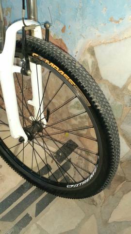 Bicicleta semi nova
