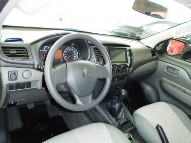 L200 Triton OUTDOOR 2.4 Flex 16V CD Mec. zero Km - Foto 5